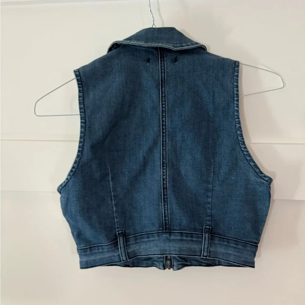 New Forever 21 Blue Denim Vest - Picture 4 of 4